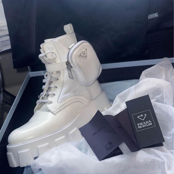 Pink set! It’s new. - Picture 2 of 2